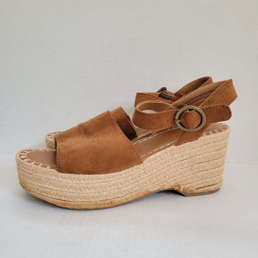 Universal Thread Espadrille Wedges Sz 8 Brown Open Toe Ankle Strap